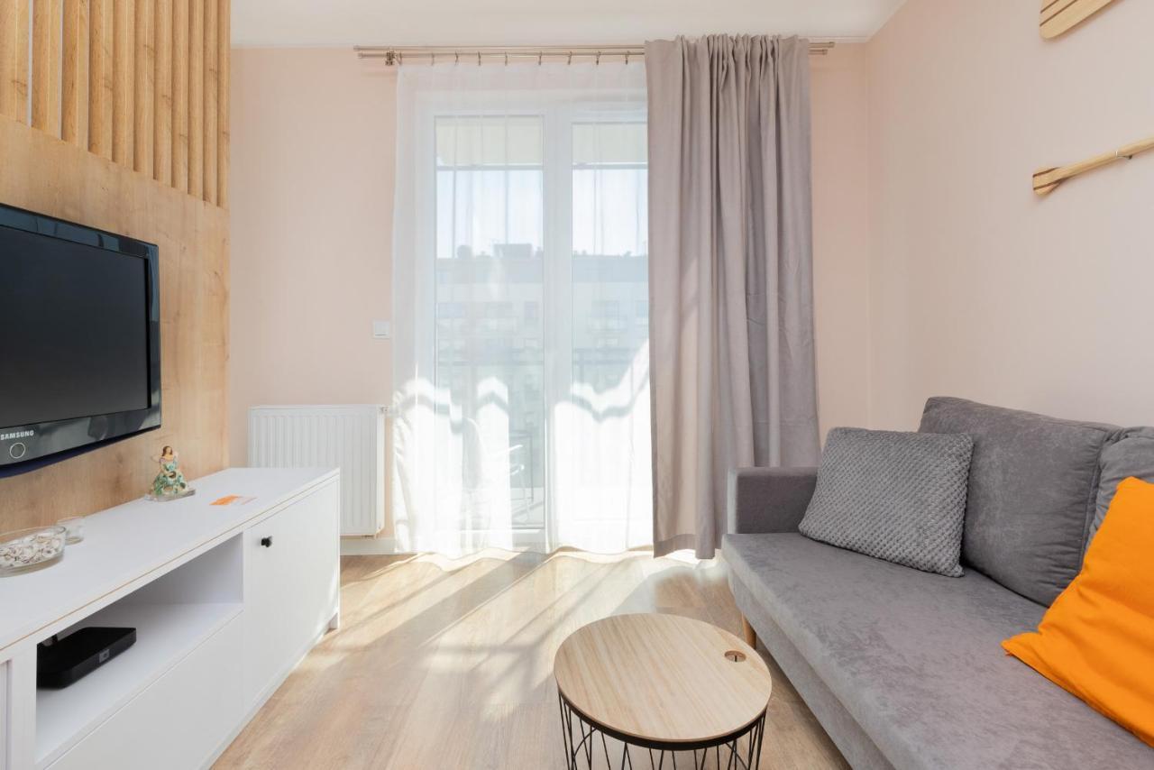 Osiedle Latarnikow Apartment With Parking Gdansk By Noclegi Renters Екстериор снимка
